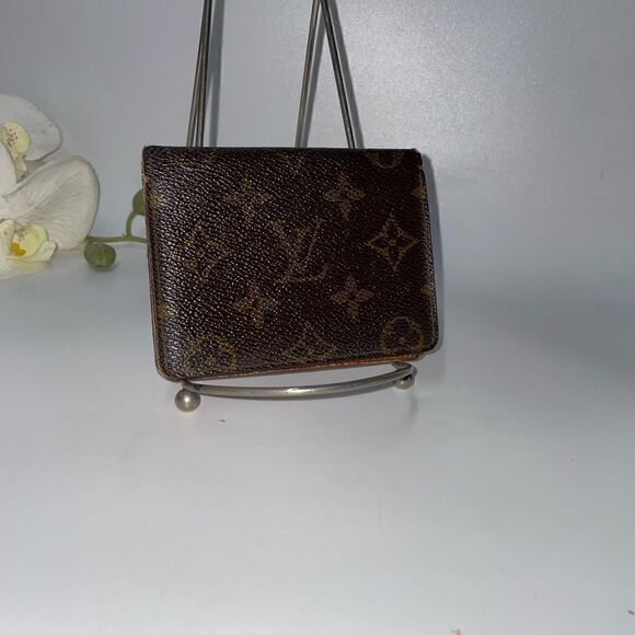 Authentic Louis Vuitton Monogram Wallet - Picture 1 of 11